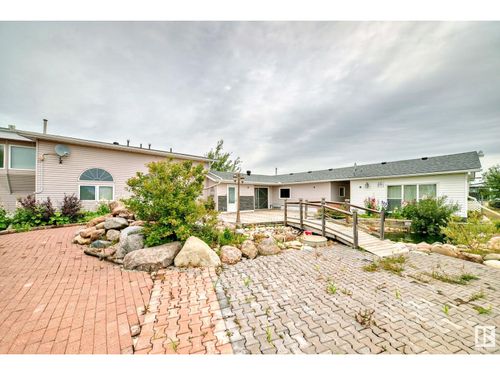25027 Township Road 484, Leduc County, AB, T4X2T7 | Card Image