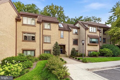301-1643 Parkcrest Cir, RESTON, VA, 20190-4936 | Card Image