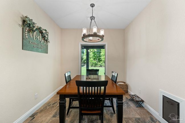 9241 Sage Forest Ln, House other with 3 bedrooms, 3 bathrooms and 2 parking in Pace FL | Image 13