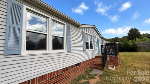 1868 Ellick Dr, Newton, NC, 28658-9015 | Card Image