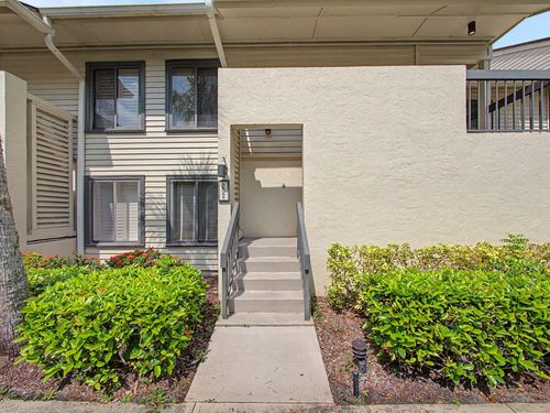 202-5132 Se Club Way, Stuart, FL, 34997-8703 | Card Image