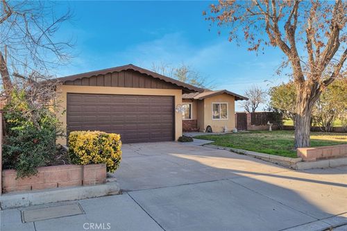 38657 30th E, Palmdale, CA, 93550 | Card Image