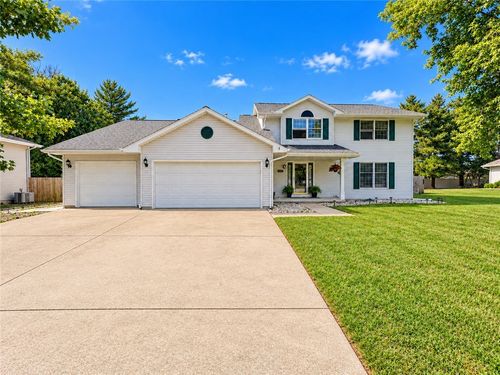 2114 Rosewood Ct, Charleston, IL, 61920-3710 | Card Image
