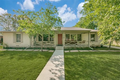 9208 San Fernando Way, Dallas, TX, 75218-3655 | Card Image