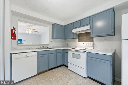 217 Vista Ct, SICKLERVILLE, NJ, 08081-2907 | Card Image