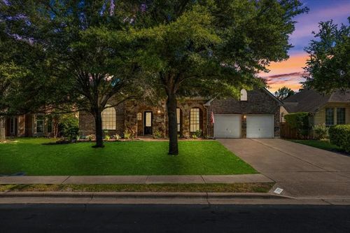 2127 Clear Lake Pl, Round Rock, TX, 78665-5615 | Card Image