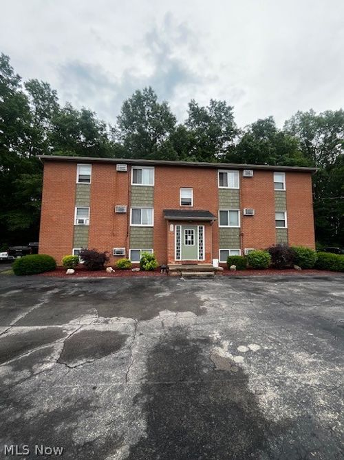 apt-1-166 Kendall Ave, Campbell, OH, 44405-2028 | Card Image