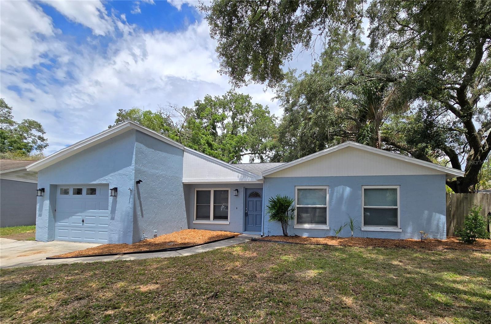 Kit Ct, Lutz, FL 33549