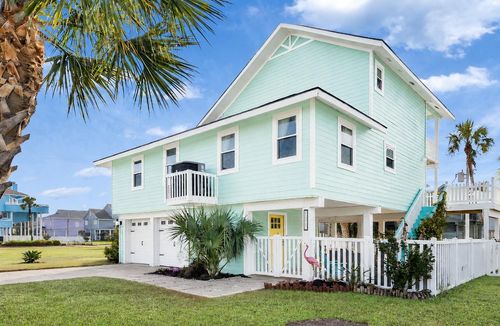 13707 Pirates Beach Blvd, Galveston, TX, 77554 | Card Image