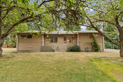 14054 Antrim Rd, Surrey, BC, V3R5H7 | Card Image