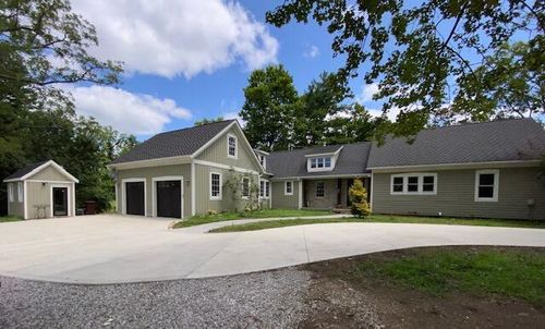 6331 Sherman Rd, Galena, OH, 43021-9448 | Card Image