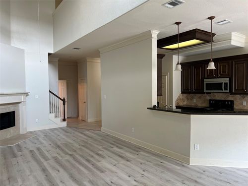 70-2865 Westhollow Dr, Houston, TX, 77082-3326 | Card Image