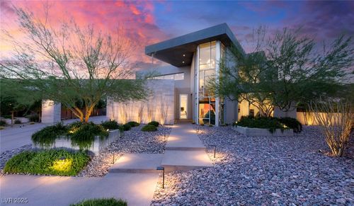 94 Hawk Ridge Dr, Las Vegas, NV, 89135-7864 | Card Image