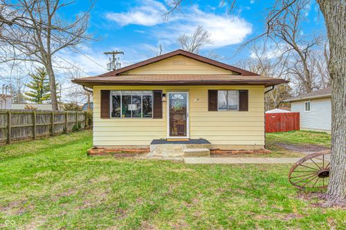 120 Hugo St, Indianapolis, IN, 46229-2725 | Card Image
