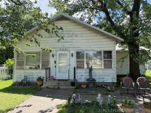 203 N Main St, Quapaw, OK, 74363 | Card Image