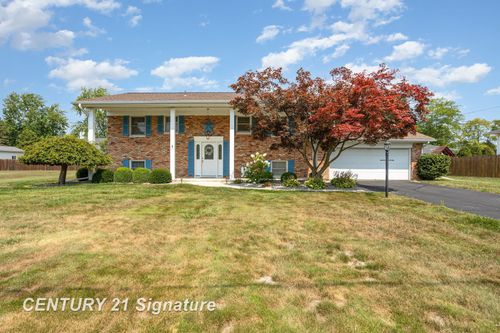 7830 Bonny Dr, Saginaw, MI, 48609-4911 | Card Image