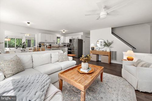 8 Bridgewater Rd, OCEAN PINES, MD, 21811-1727 | Card Image