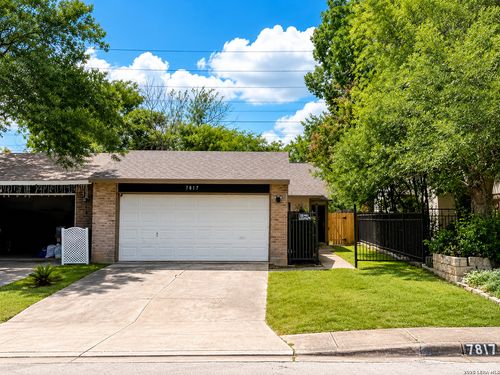7817 Broadwick, San Antonio, TX, 78239-3343 | Card Image