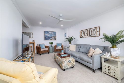 apt-4g-560 W Broadway, Long Beach, NY, 11561-3007 | Card Image