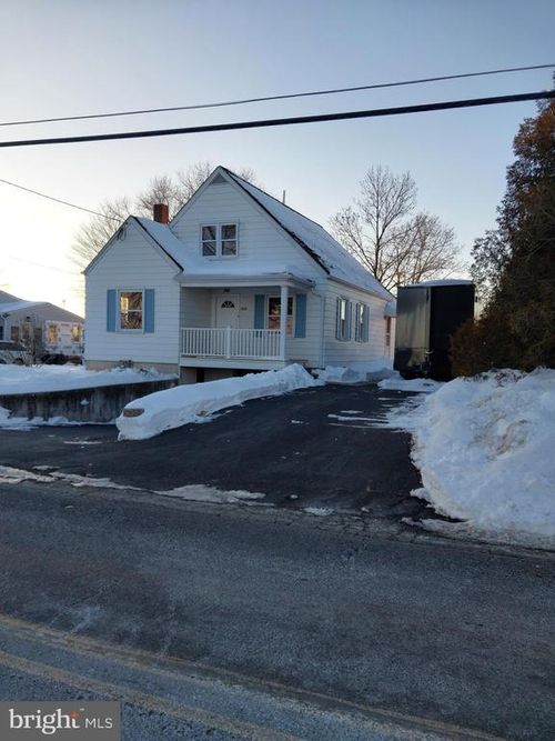 113 Merkel Rd, GILBERTSVILLE, PA, 19525-9542 | Card Image