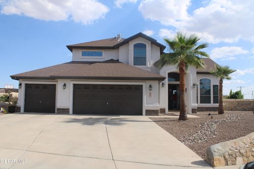 376 Emerald Park Dr, Horizon City, TX, 79928-6560 | Card Image