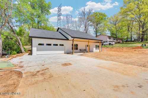 1065 Tanglewood Dr, Cookeville, TN, 38501-4116 | Card Image