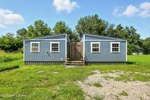 22 Paradise Pt, Milton, KY, 40045-8137 | Card Image