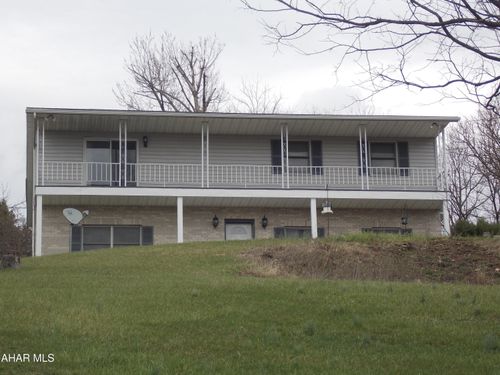 217 Donna St, Hollidaysburg, PA, 16648-9631 | Card Image