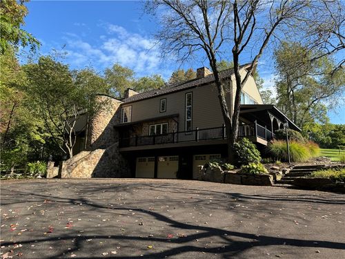 391 Glade Run Ln, Pittsburgh, PA, 15238-1956 | Card Image