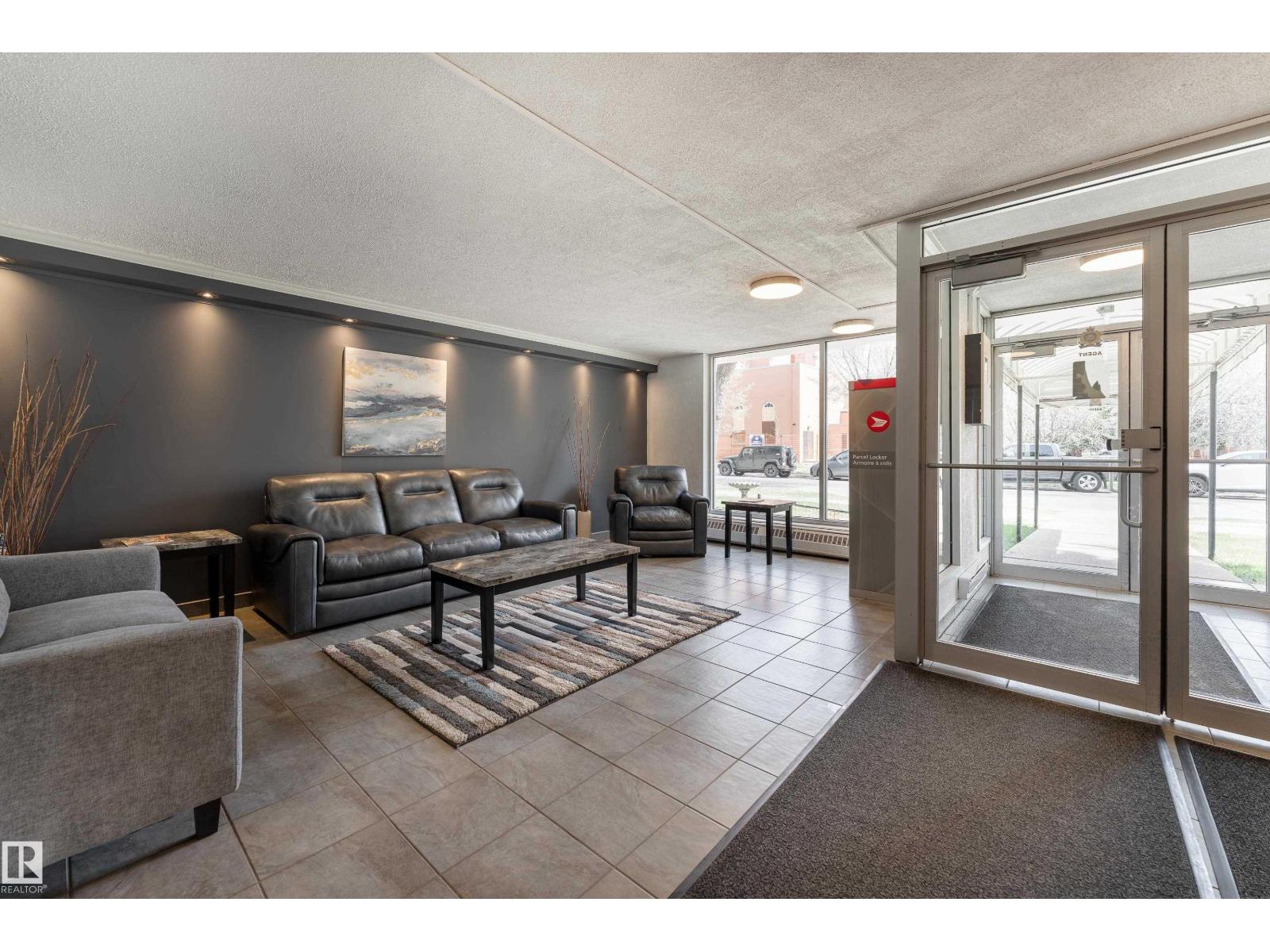Residential in Edmonton 4