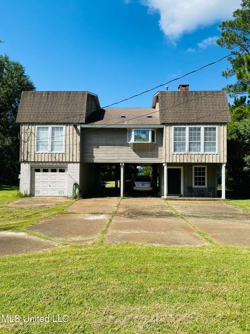 14104 W W. El Bonito Drive Drive, Ocean Springs, MS, 39564 | Card Image