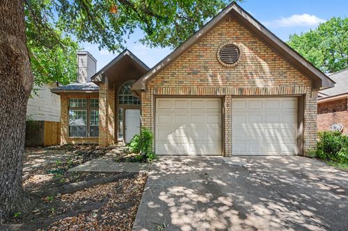 4721 Waterway Dr N, Fort Worth, TX, 76137-1533 | Card Image