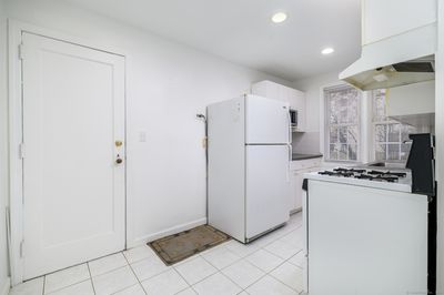 APT-1H - 2475 Summer Street, Condo with 1 bedrooms, 1 bathrooms and 1 parking in Stamford CT | Image 3