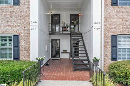 unit-240-925 Cleveland St, Greenville, SC, 29601-4559 | Card Image