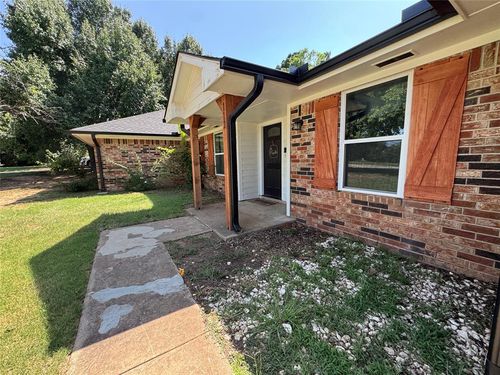 112 Mockingbird Ln, Chickasha, OK, 73018-5114 | Card Image