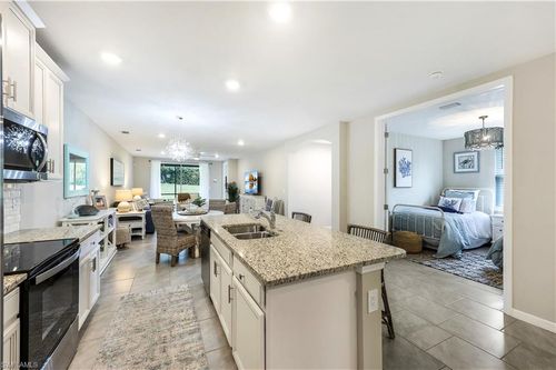 14551 Edgewater Cir, NAPLES, FL, 34114-8969 | Card Image