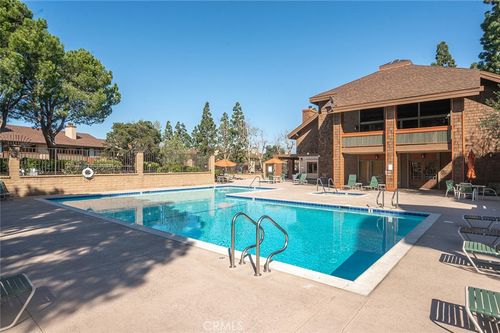 205-2512 E Willow St, Signal Hill, CA, 90755 | Card Image