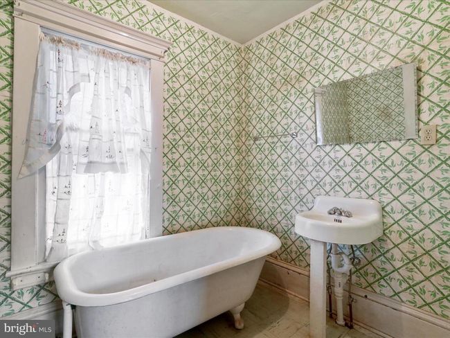 2 W Marathon Pl, House other with 5 bedrooms, 2 bathrooms and null parking in ROMNEY WV | Image 23