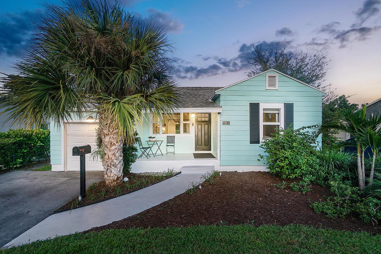 B St, Lake Worth Beach, FL 33460