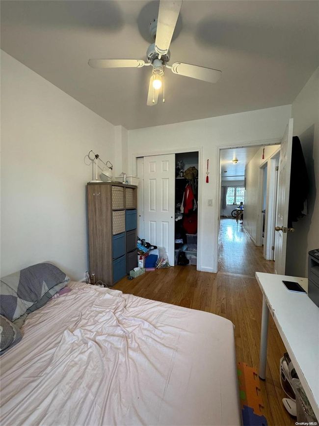 1303 128 Th St, Home with 6 bedrooms, 4 bathrooms and null parking in College Point NY | Image 15