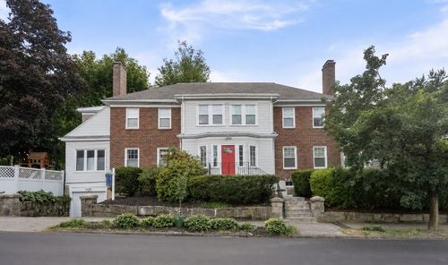 1-95 Langley Rd, Newton, MA, 02459-2062 | Card Image