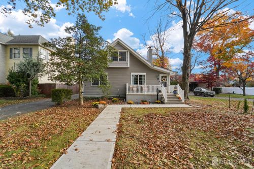 51 Thomas St, Metuchen, NJ, 08840-2637 | Card Image