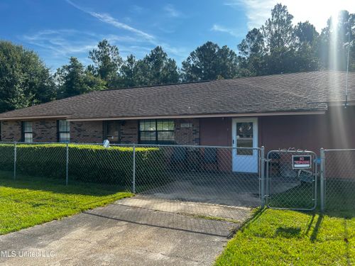 17420 Highway 15, Saucier, MS, 39574-8499 | Card Image