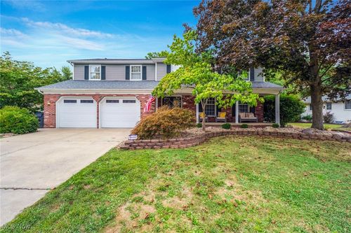 7721 W Parkside Dr, Boardman, OH, 44512-5322 | Card Image