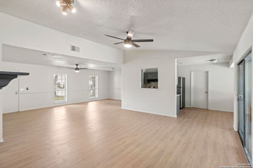 144 Fort Wayne, Universal City, TX, 78148-3607 | Card Image