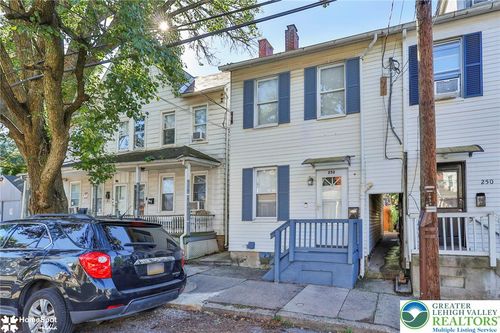 252 E Ettwein St, BETHLEHEM, PA, 18018-4137 | Card Image