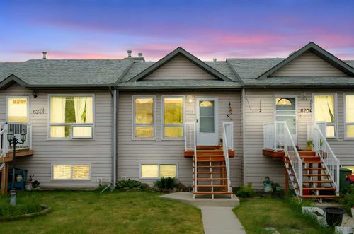 622 3rd St, Strathmore, AB, T1P1S3 | Card Image