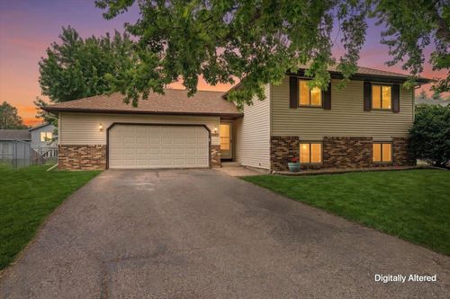 5316 184th St W, Farmington, MN, 55024-9377 | Card Image