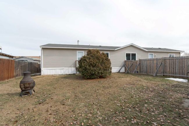 104 Grey Owl Place, House other with 3 bedrooms, 2 bathrooms and 2 parking in Fort Mcmurray AB | Image 25