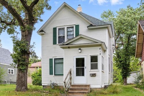 612 7th Ave S, Saint Cloud, MN, 56301-4314 | Card Image